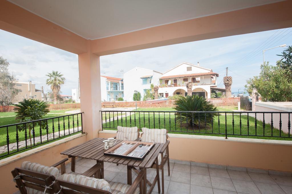 Dream Vacation Apartment Acharavi  Exterior foto